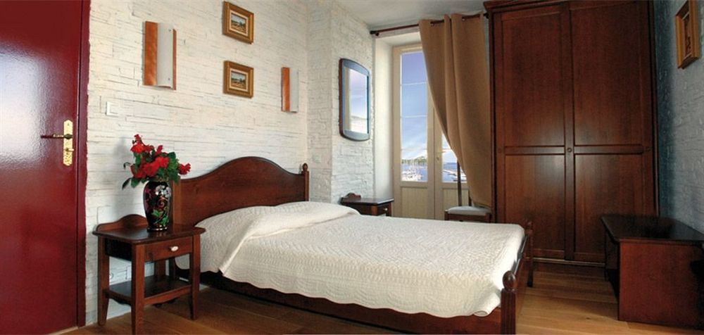 Marina D'Oro Hotel Macinaggio  Exterior foto